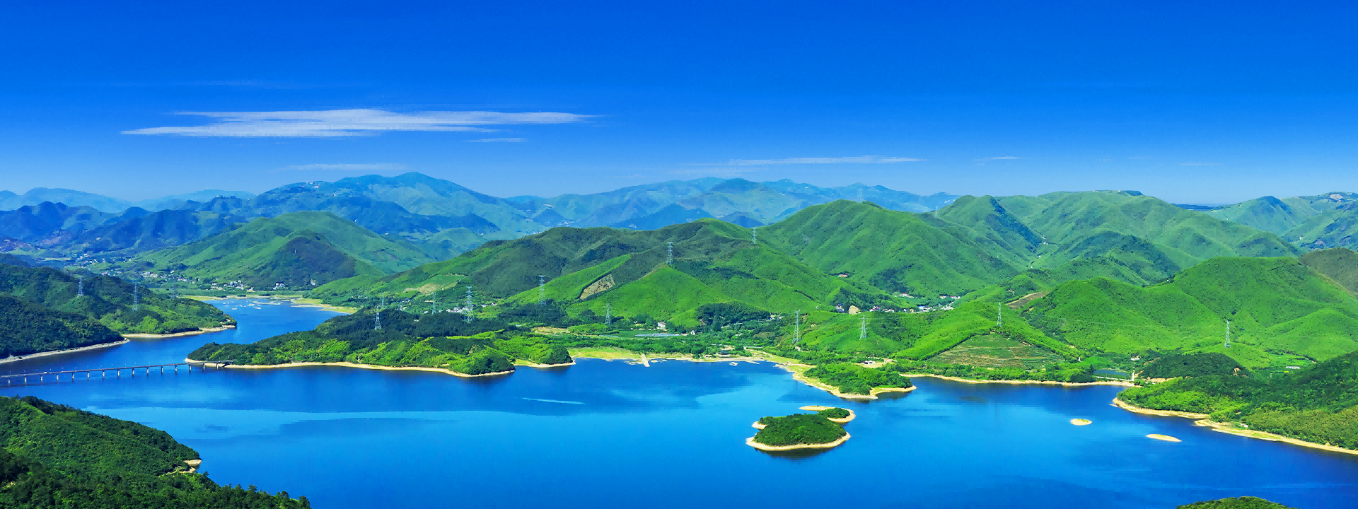 让天更蓝、山更绿、水更清，，，，，，，让生涯更优美